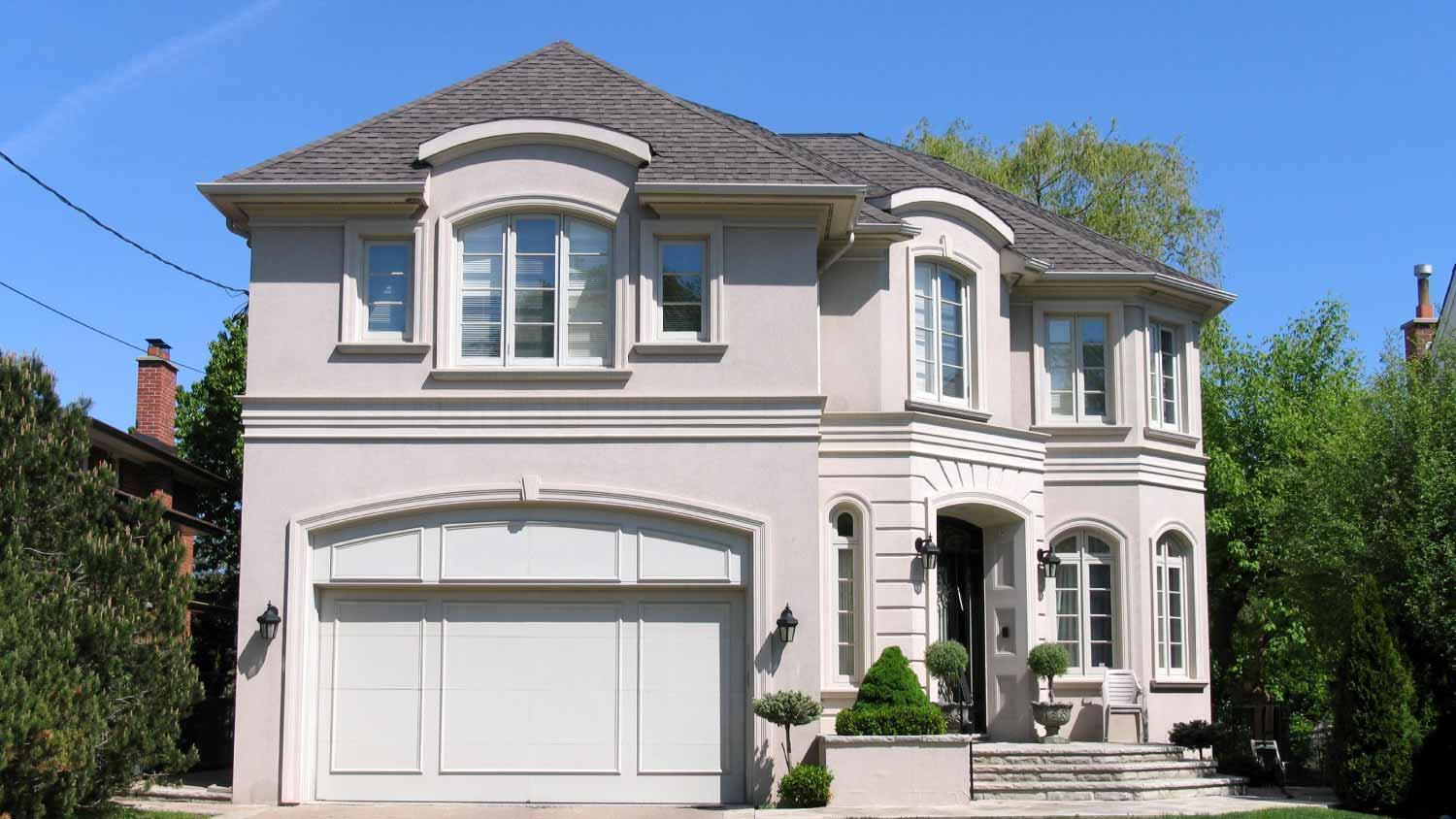 Custom Moulding